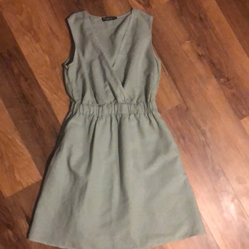 Francesca Bettini SZ Small Sage Green Dress